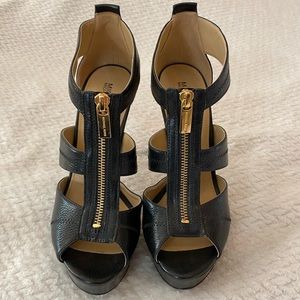 MICHAEL Michael Kors Berkley T-strap Sandal Platforms